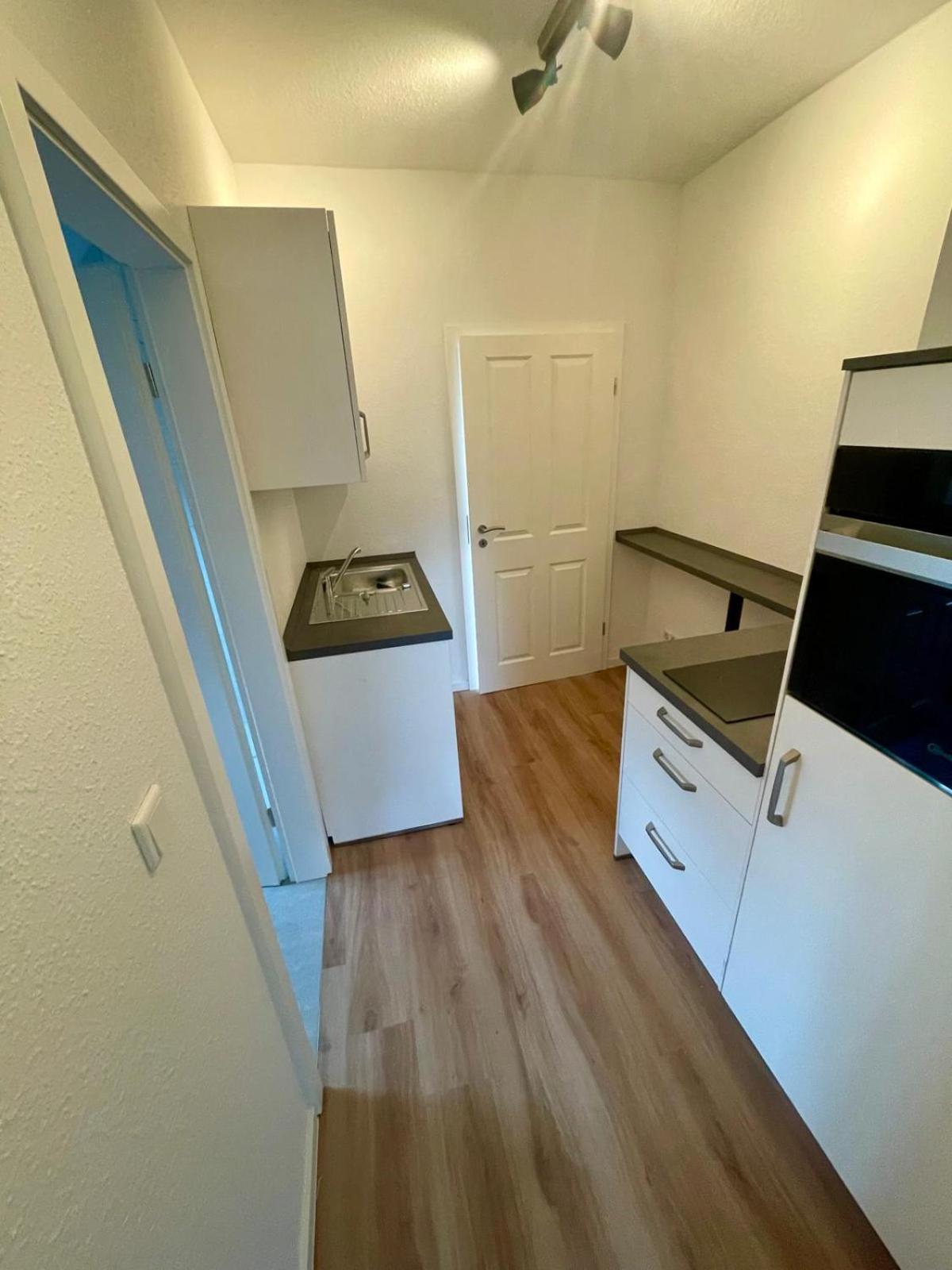 Apartamento Zimmervermietung Gross Laasch Exterior foto